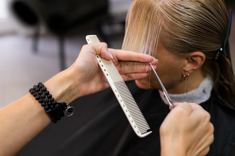 Cabelo (Corte e Química e Tratamentos )